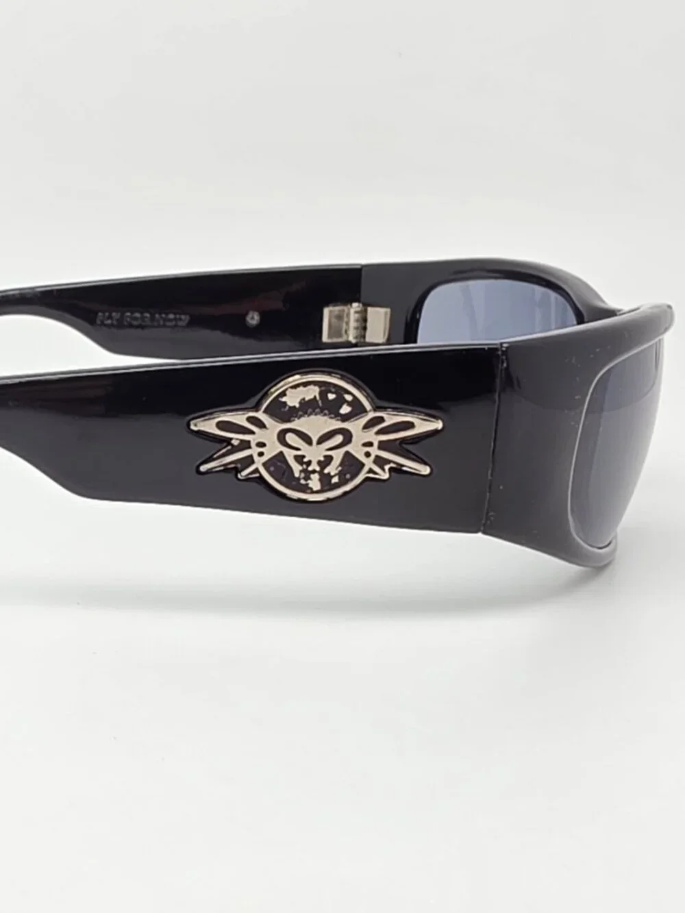 Black Flys Sonic Fly Shiny Black Frame Smoke Grey Lens Sunglasses w/ Case 60mm